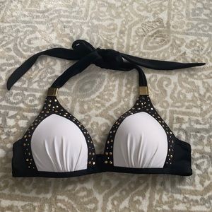 Victoria’s Secret swimsuit top